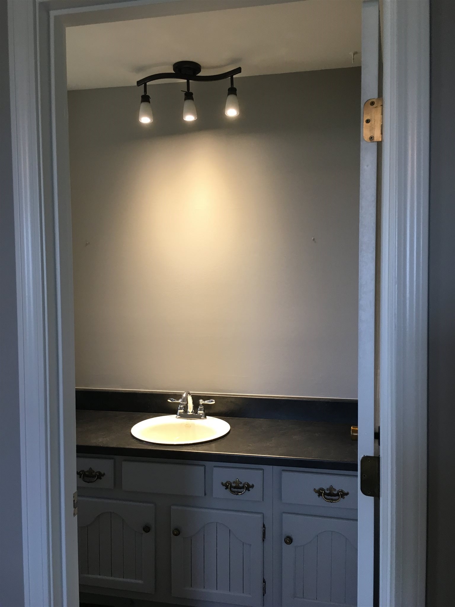 14641 Old State Road Evansville, IN 47725 - Photo 25 of 30 Gallery Image 25