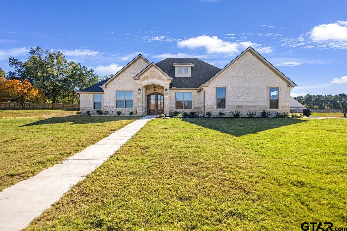 15531 Sugar Rdg Lane Flint, TX 75762 - Photo 2 of 45 a view of a house with a yard