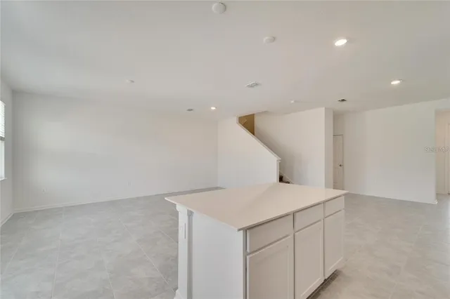 an entryway in a room