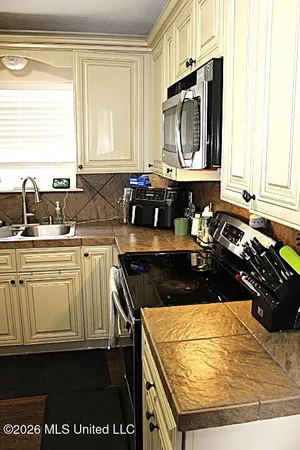 $259,900 | 516 Brighton Trail, Florence, MS 39073