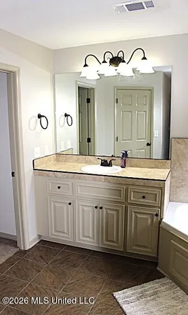 $259,900 | 516 Brighton Trail, Florence, MS 39073