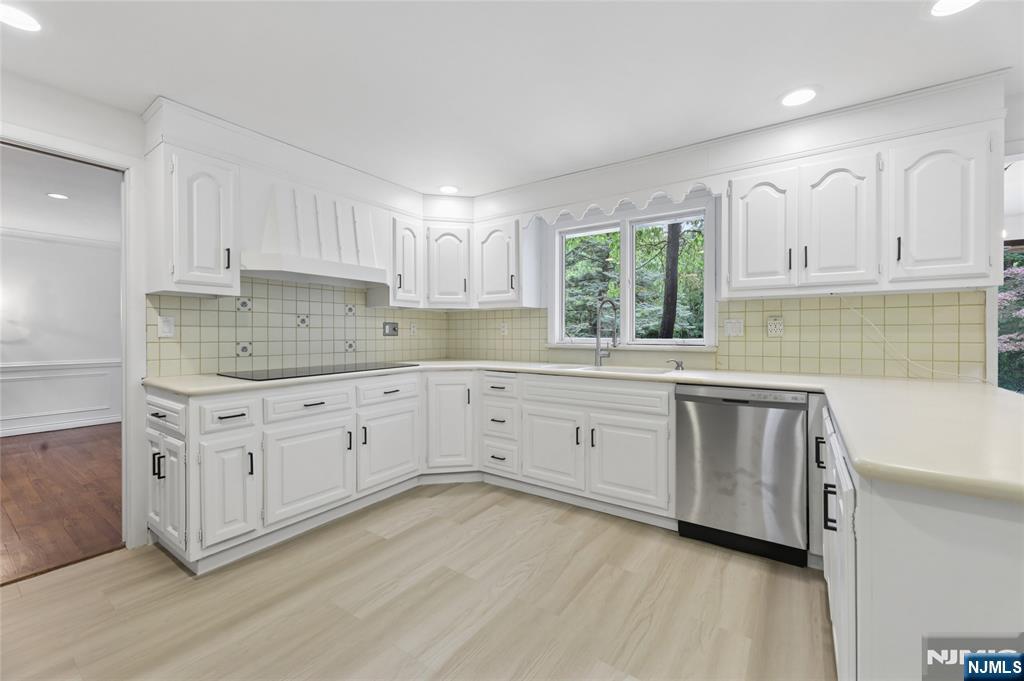 26 Glenwood Road Tenafly, NJ 07670 - Photo 8 of 31