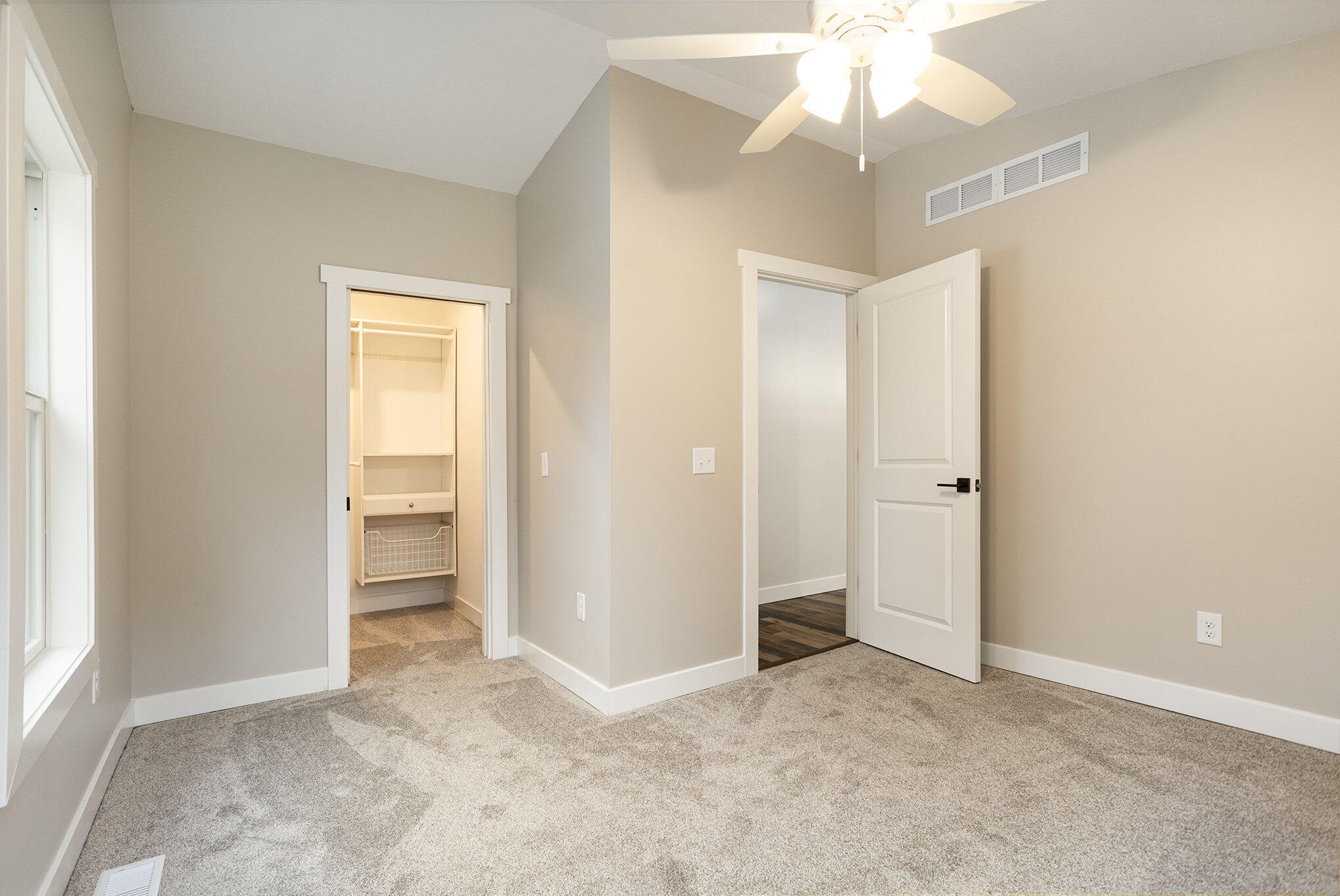 965 Mendon Road Sherwood, MI 49089 - Photo 14 of 31 014_965_mendon_rd_sherwood_mi_49089-20