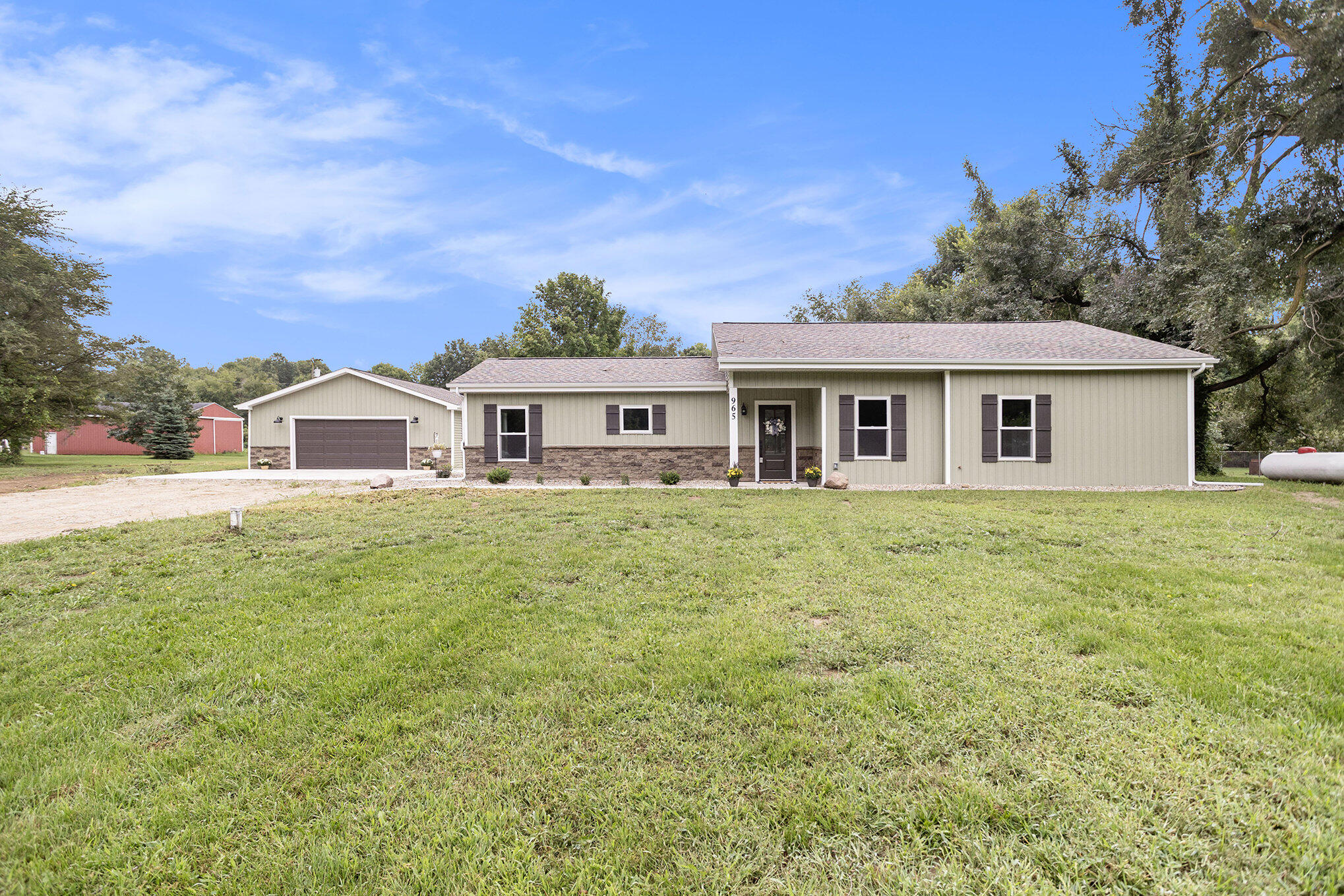 965 Mendon Road Sherwood, MI 49089 - Photo 2 of 31 002_965_mendon_rd_sherwood_mi_49089-42