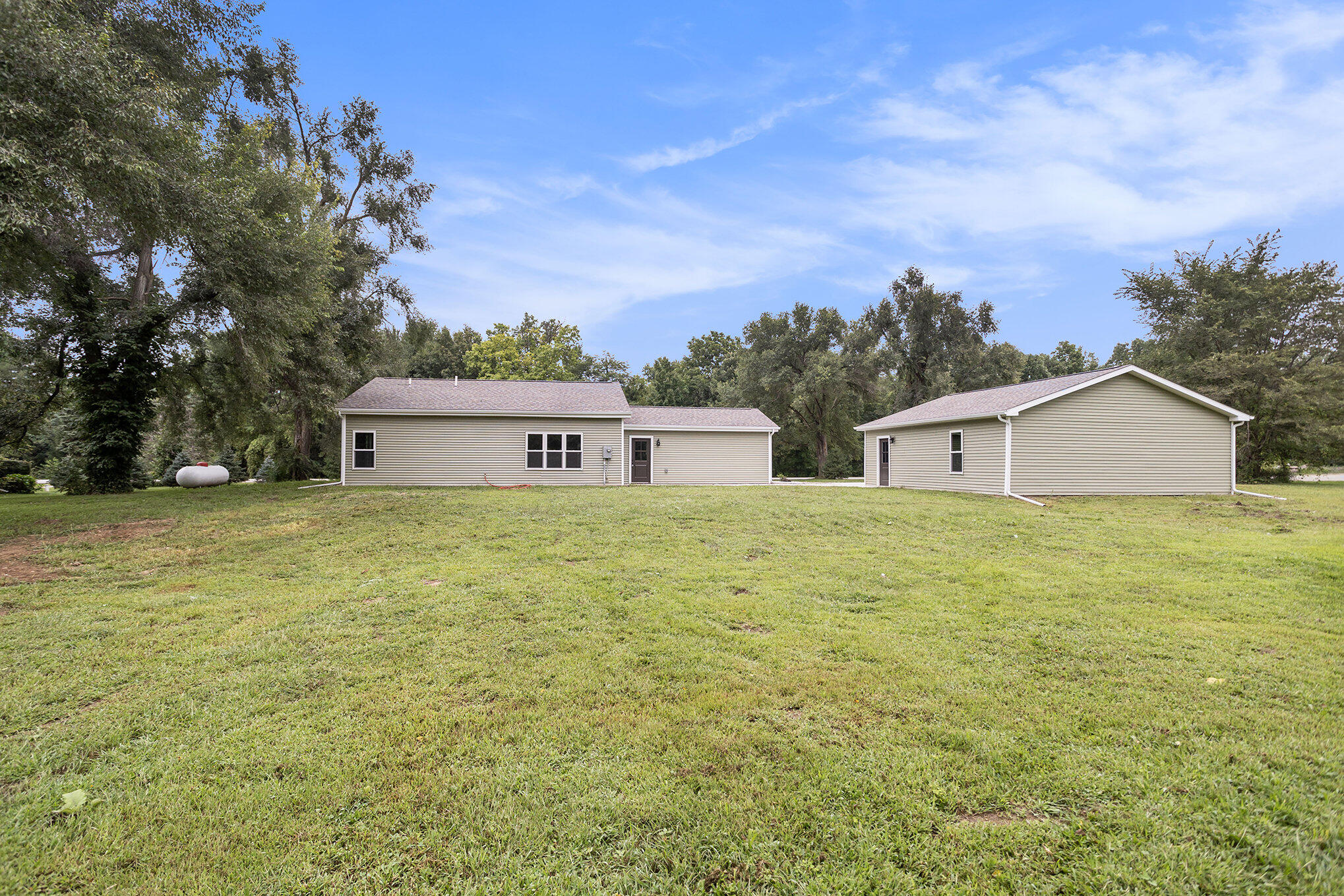 965 Mendon Road Sherwood, MI 49089 - Photo 25 of 31 025_965_mendon_rd_sherwood_mi_49089-45