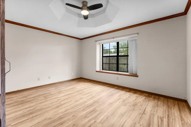 $299,000 | 206 Woodland Park Circle, Mary Esther, FL 32569