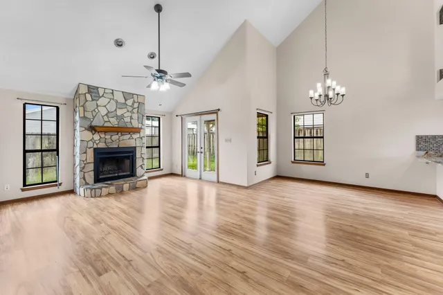 $299,000 | 206 Woodland Park Circle, Mary Esther, FL 32569