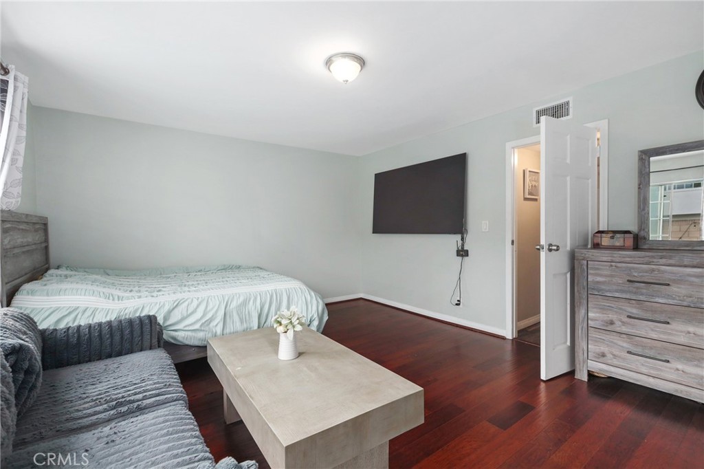 12342 Edgefield Street Cerritos, CA 90703 - Photo 19 of 33