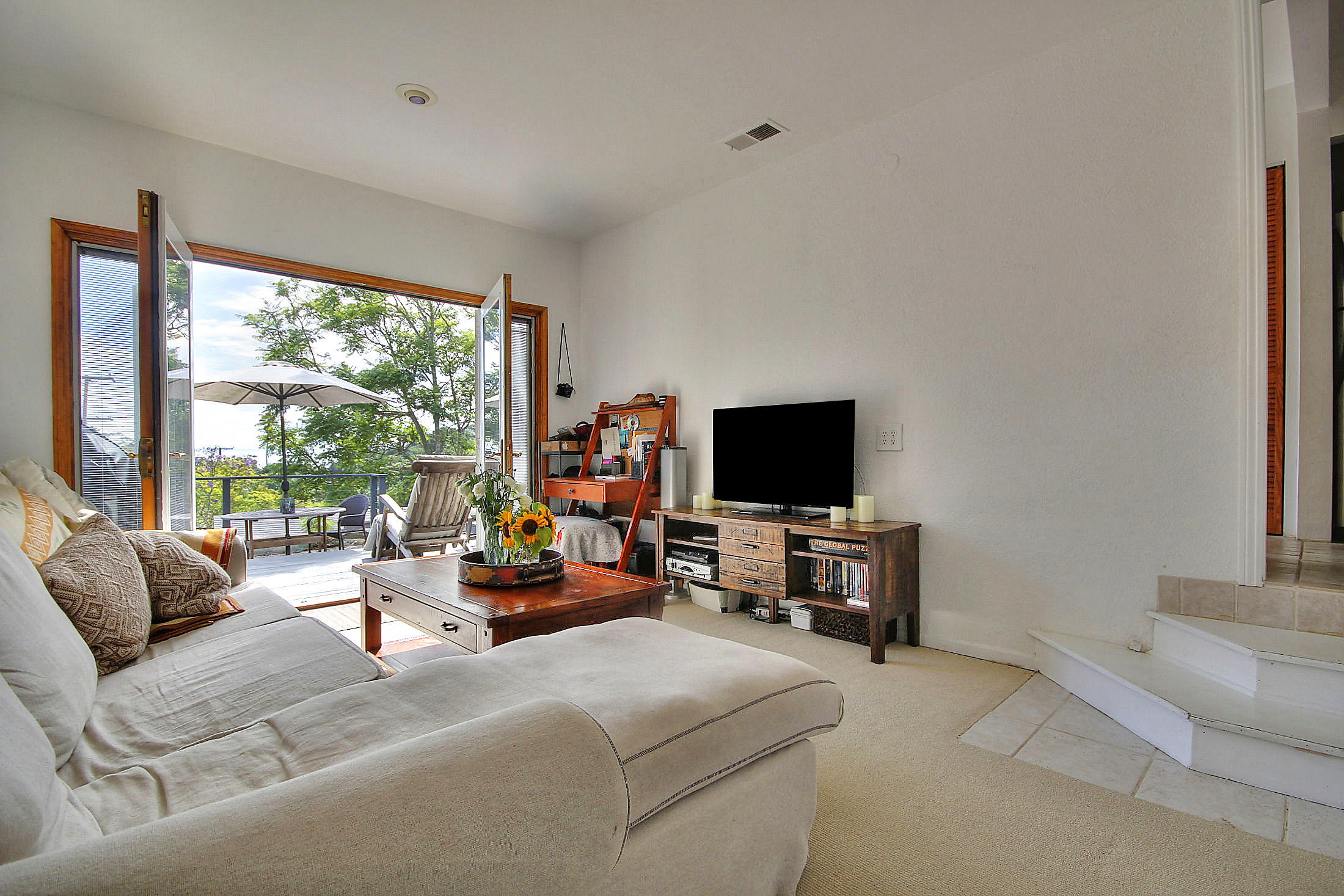 1332 Kenwood Road Santa Barbara, CA 93109 - Photo 23 of 27 29