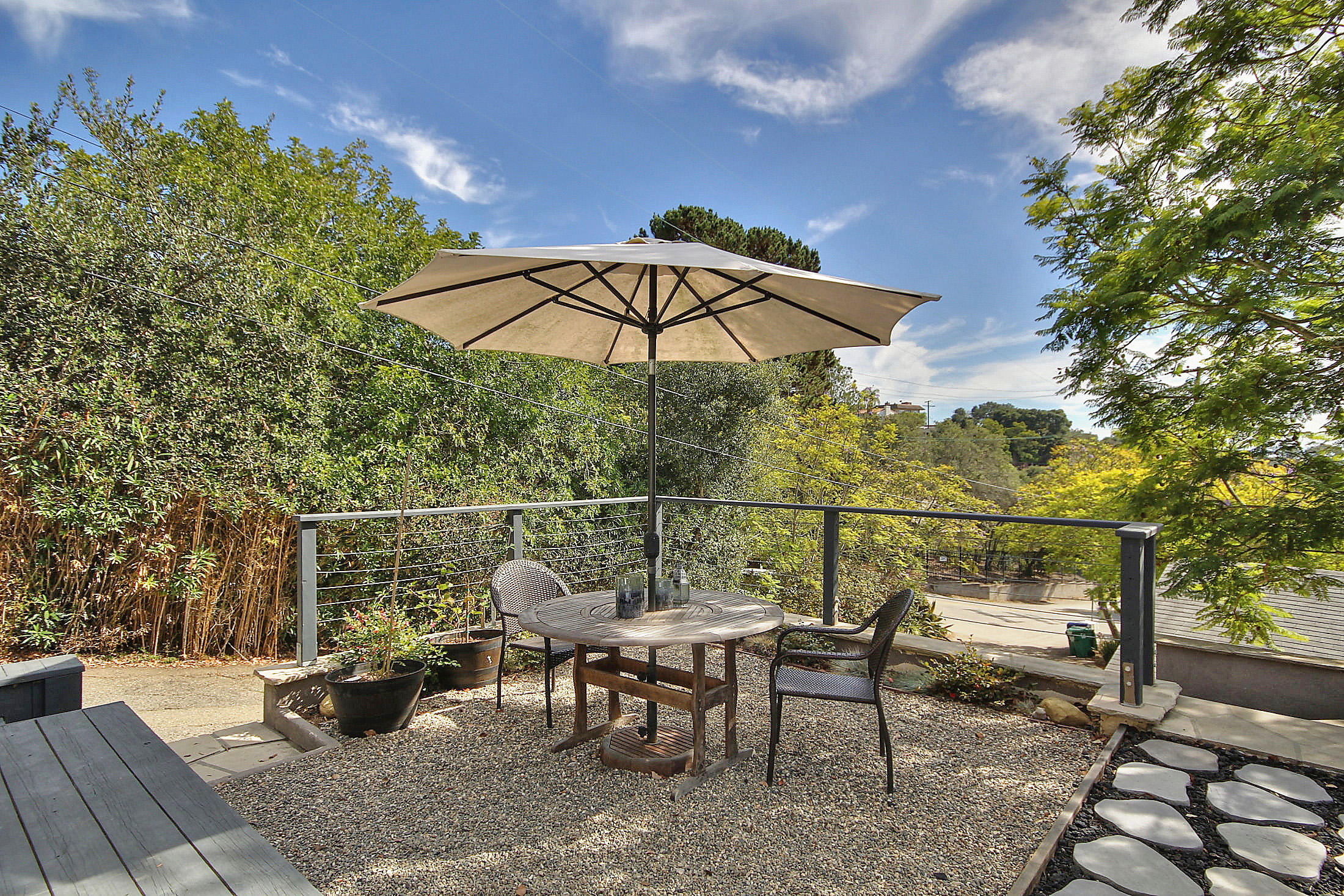 1332 Kenwood Road Santa Barbara, CA 93109 - Photo 24 of 27 30