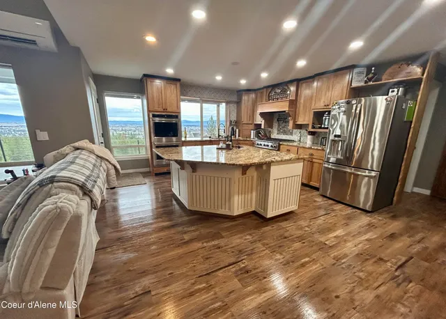 $1,699,995 | 10320 North Payment Peak Road, Post Falls, ID 83854