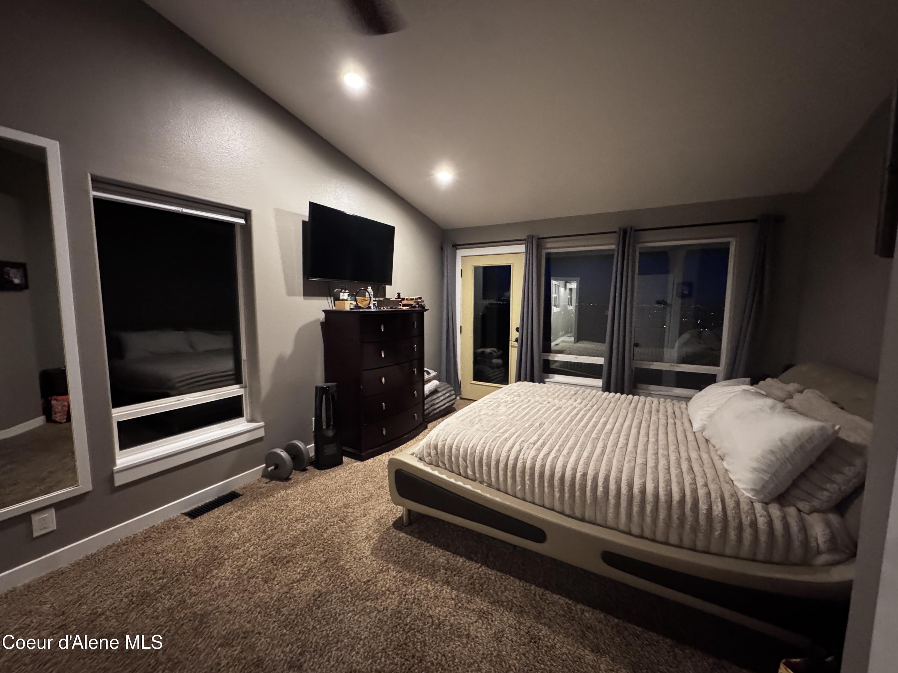 10320 North Payment Peak Road Post Falls, ID 83854 - Photo 31 of 71 IMG_5934