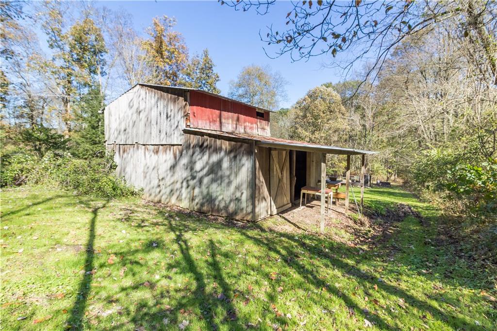 339 Cottage Road Clinton, PA 15026 - Photo 25 of 25 Separate barn on property