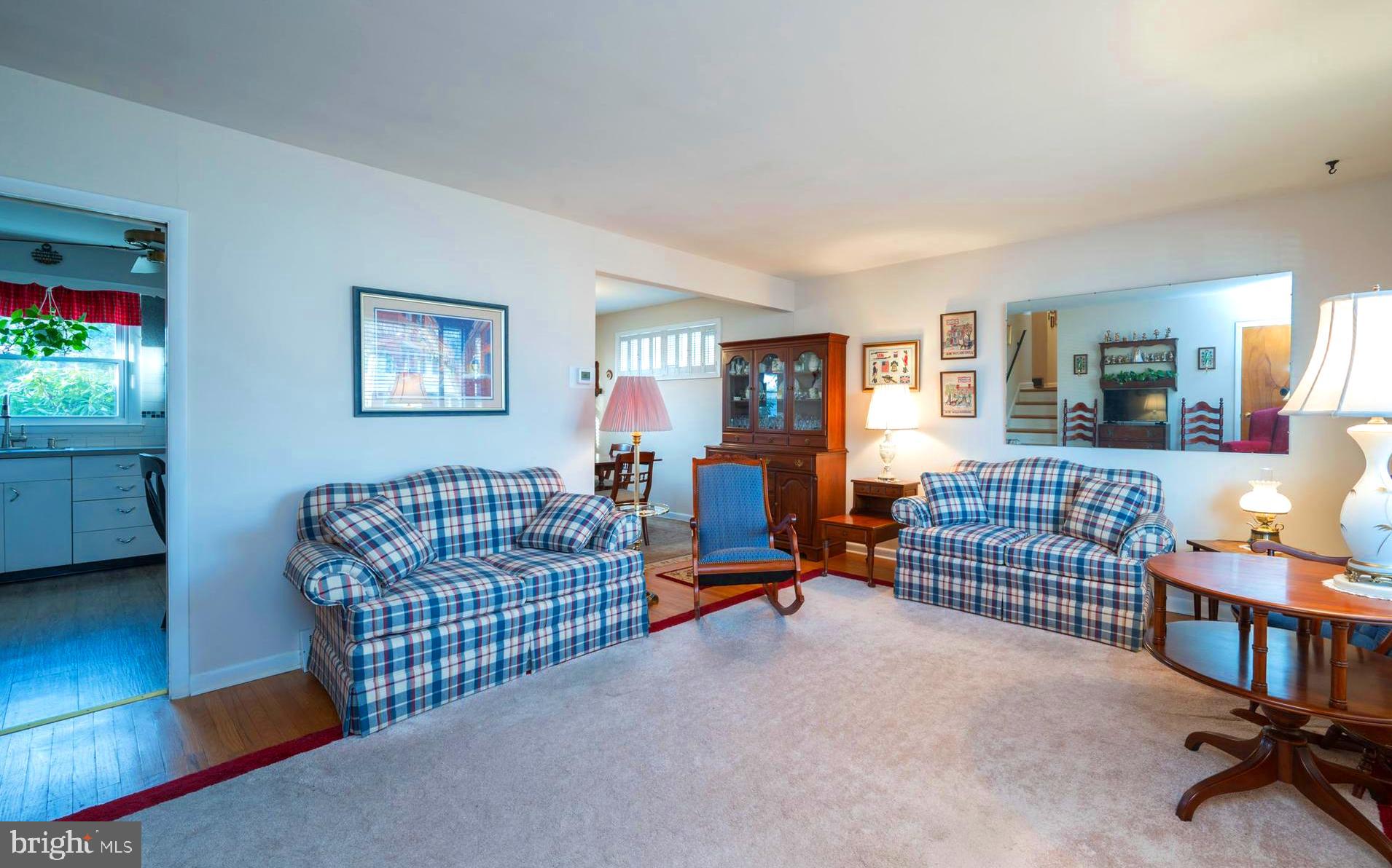 119 Ashbrook Road Cherry Hill, NJ 08034 - Photo 2 of 17