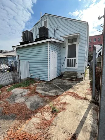 $1,500 | 4623 Tchoupitoulas Street, New Orleans, LA 70115