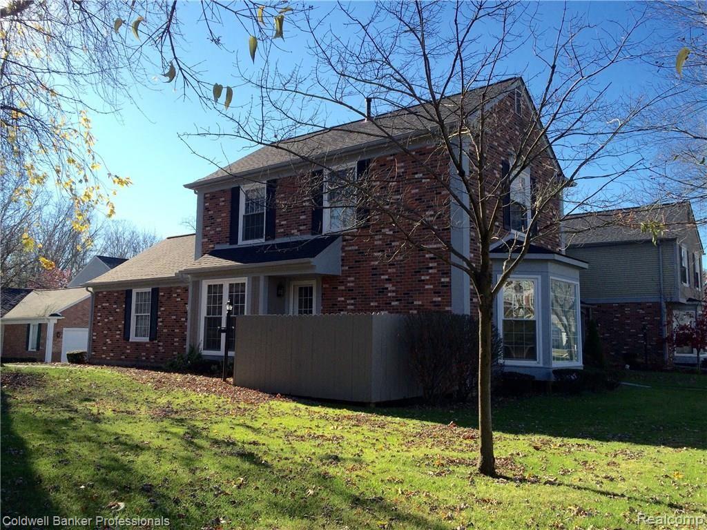 1286 Brook Lane, Unit 295 Rochester Hills, MI 48306 - Photo 24 of 27