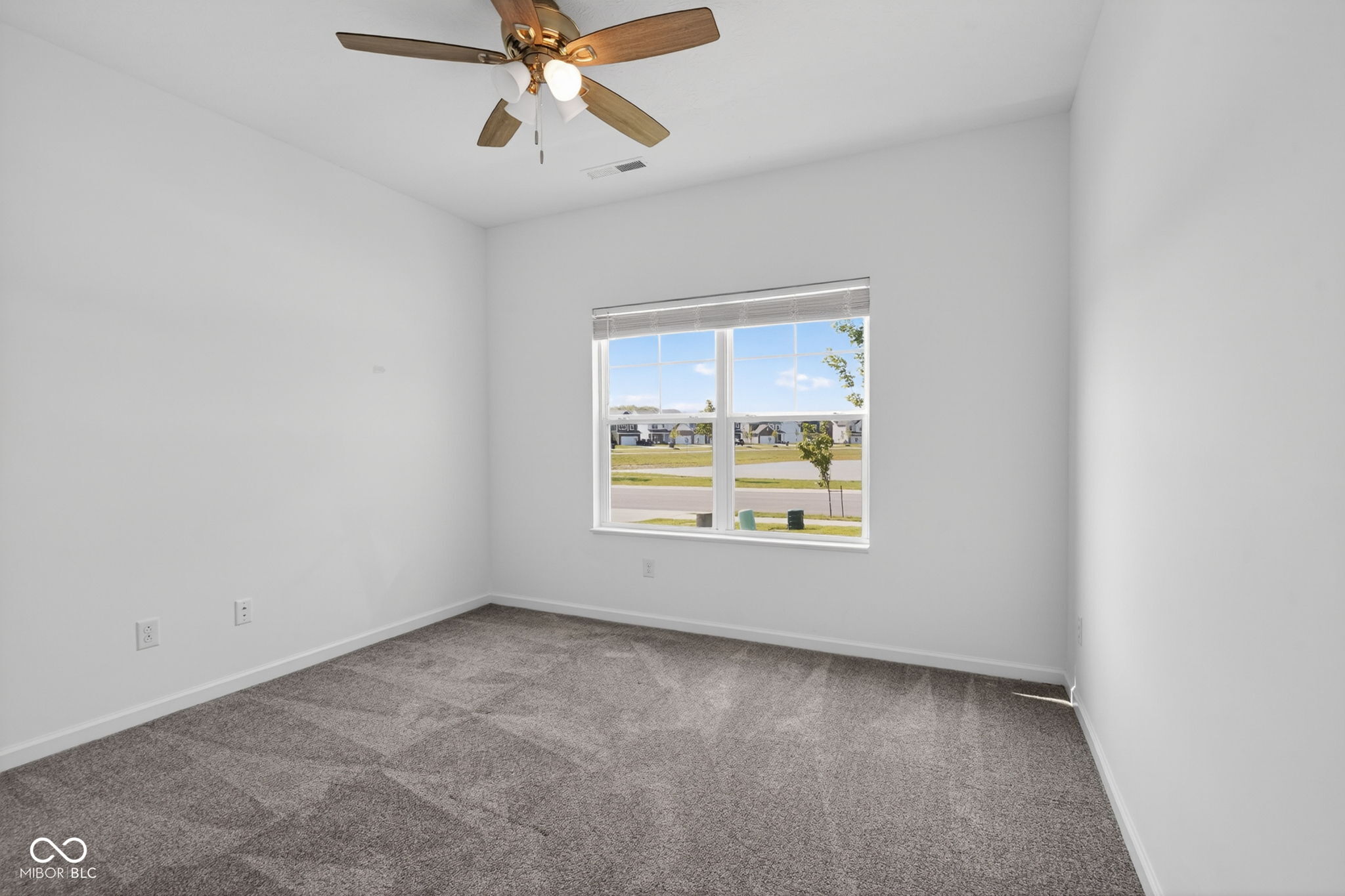 259 Waters Edge Road Pendleton, IN 46064 - Photo 8 of 45