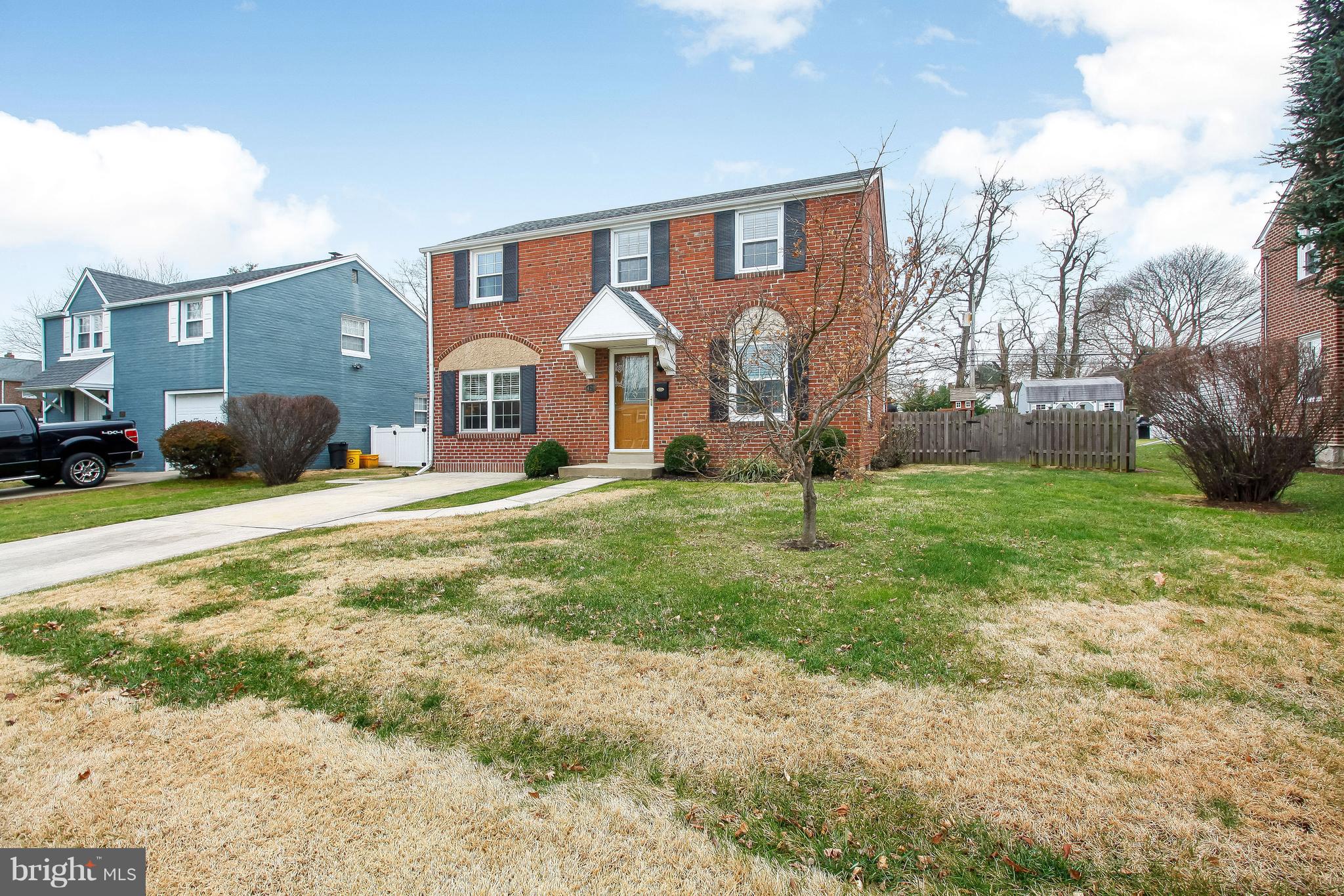 429 Wheatsheaf Road Springfield, PA 19064 - Photo 2 of 32