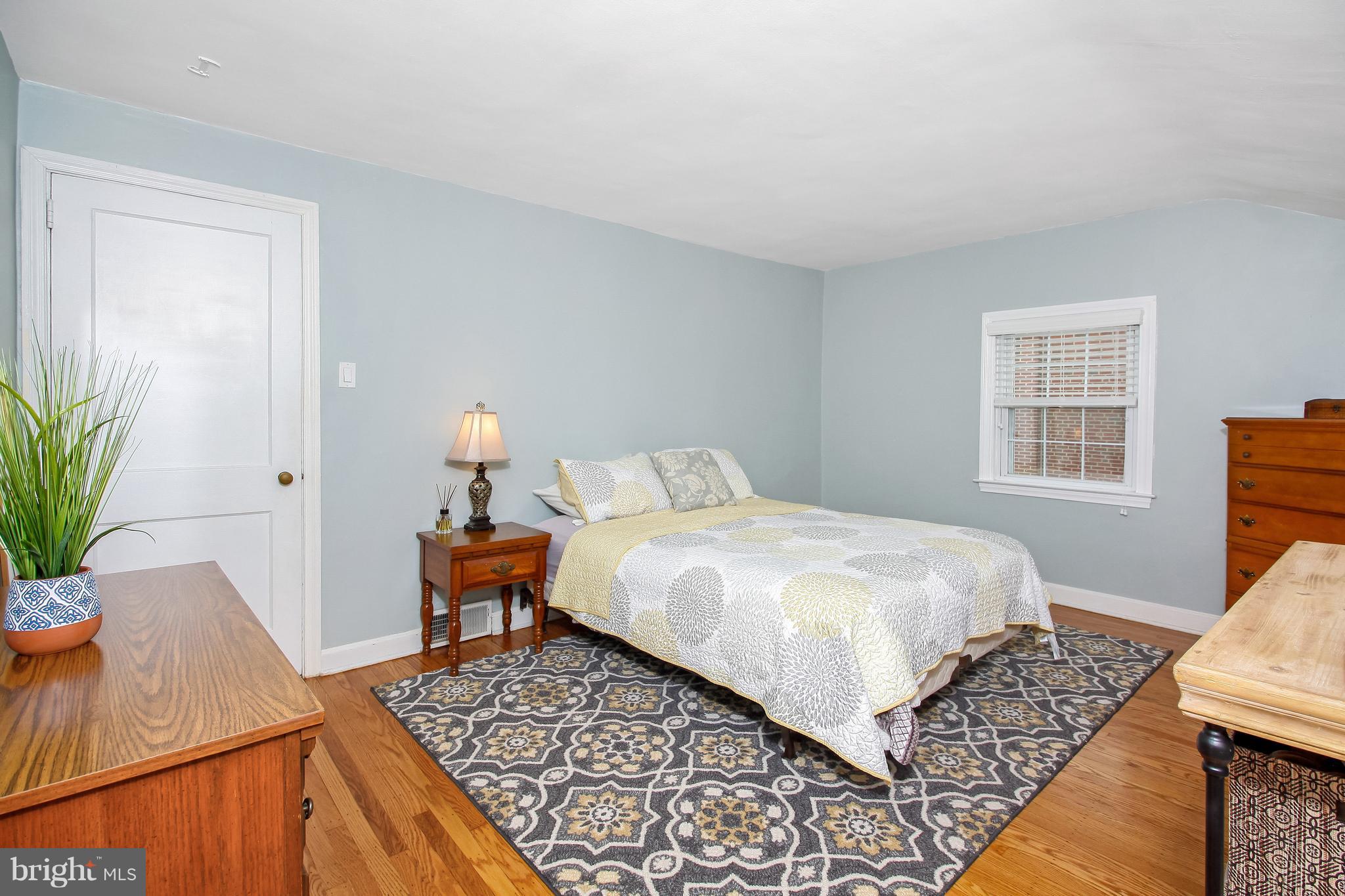 429 Wheatsheaf Road Springfield, PA 19064 - Photo 17 of 32