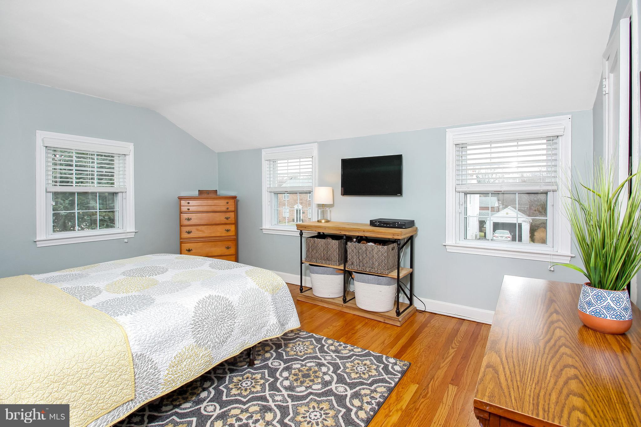 429 Wheatsheaf Road Springfield, PA 19064 - Photo 18 of 32