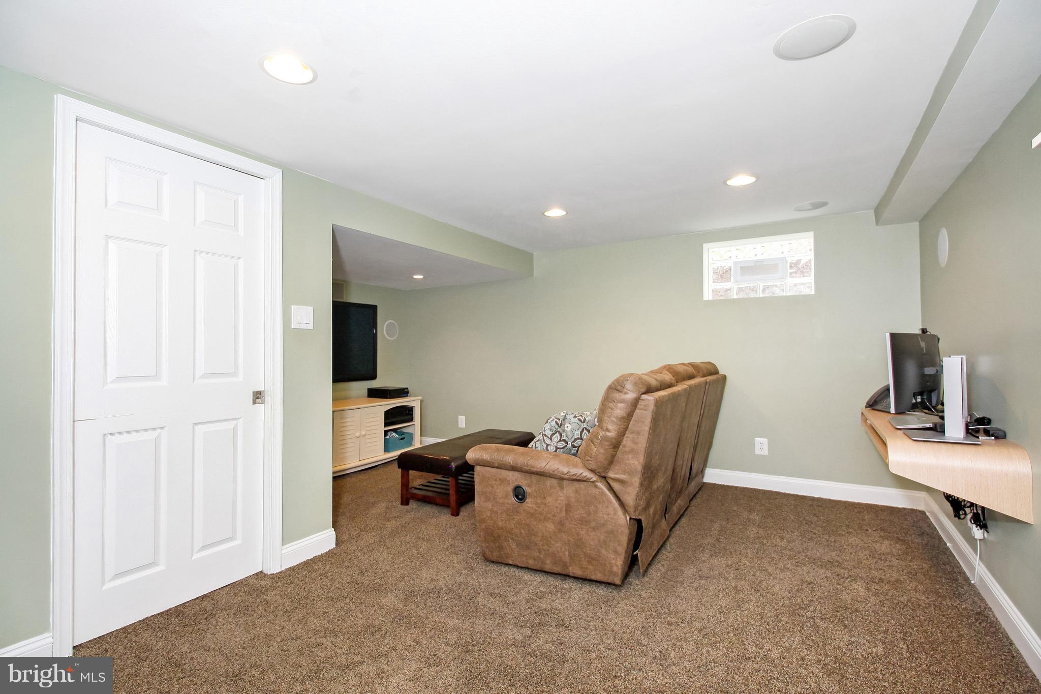 429 Wheatsheaf Road Springfield, PA 19064 - Photo 24 of 32