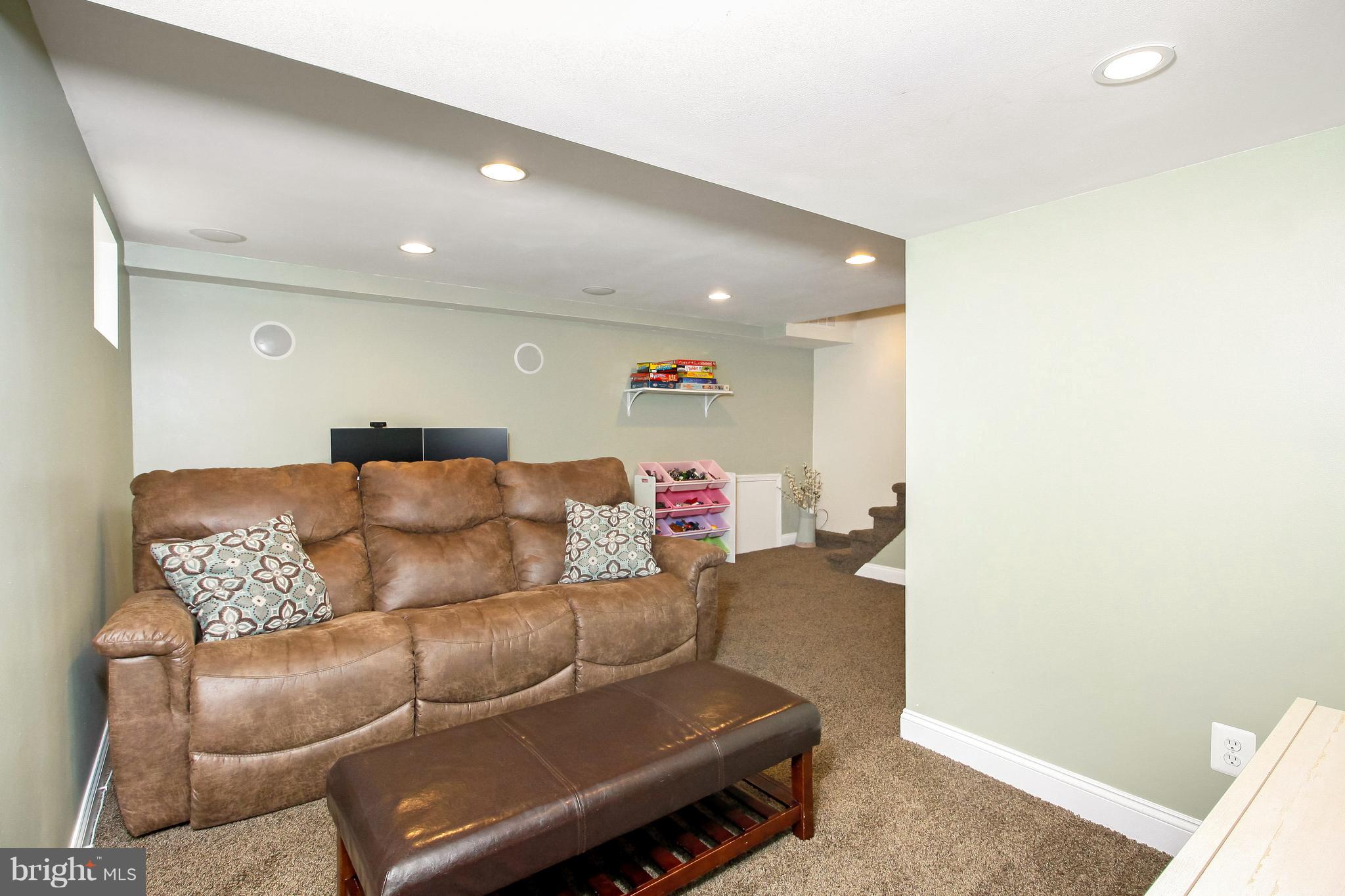 429 Wheatsheaf Road Springfield, PA 19064 - Photo 27 of 32