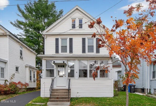 $219,000 | 3 Twiller Street, Albany, NY 12209