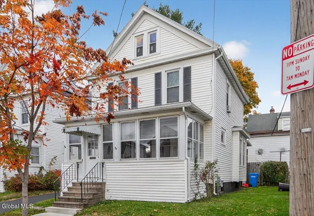 $219,000 | 3 Twiller Street, Albany, NY 12209
