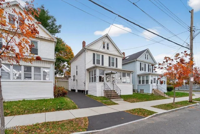 $219,000 | 3 Twiller Street, Albany, NY 12209