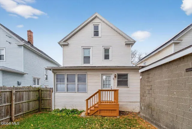 $219,000 | 3 Twiller Street, Albany, NY 12209