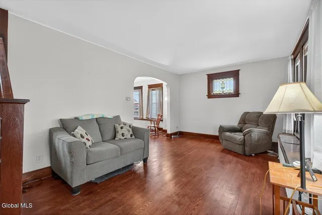 $219,000 | 3 Twiller Street, Albany, NY 12209