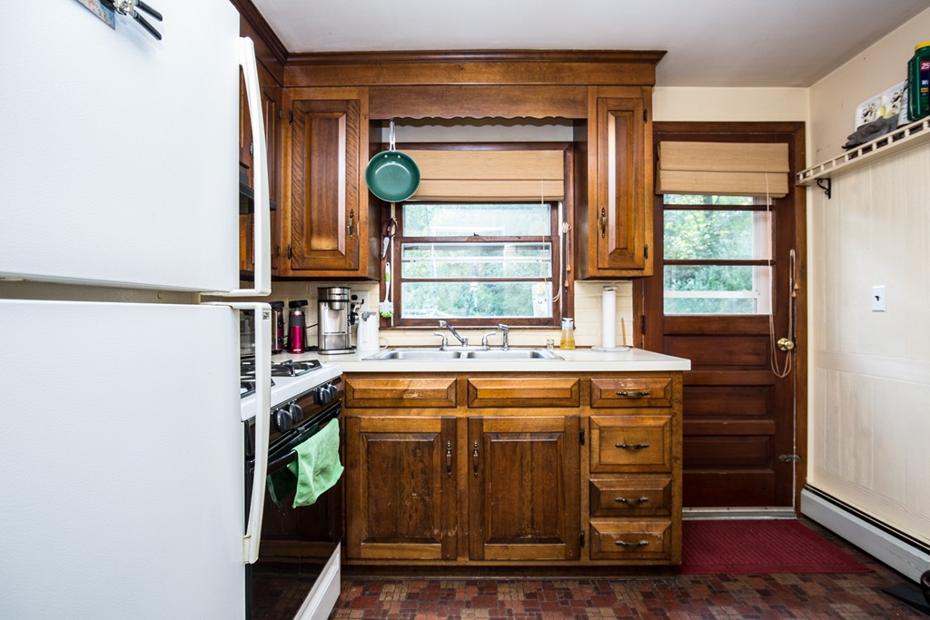 26 Birch Meadow Road Merrimac, MA 01860 - Photo 5 of 8