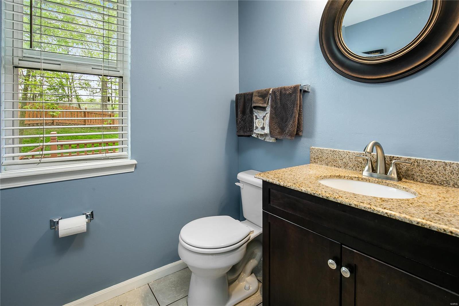 1869 Strawberry Ridge Drive Ballwin, MO 63021 - Photo 12 of 25 Gallery Image 12