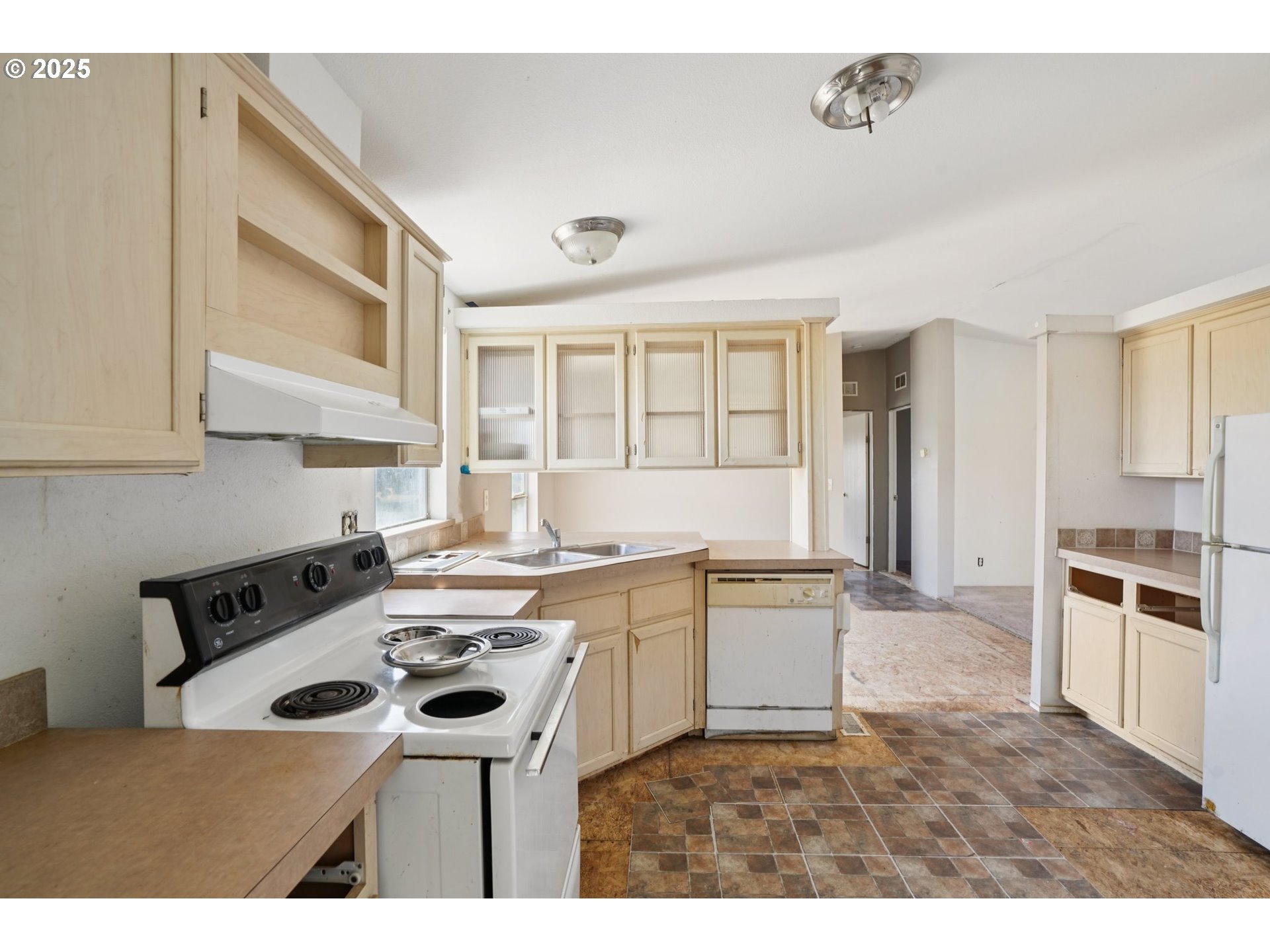 6696 Little Road Southeast Turner, OR 97392 - Photo 12 of 31 Gallery Image 12