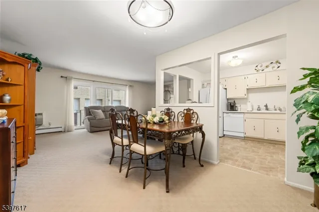 $2,450 | 360 Hoover Avenue, Unit 111, Bloomfield, NJ 07003