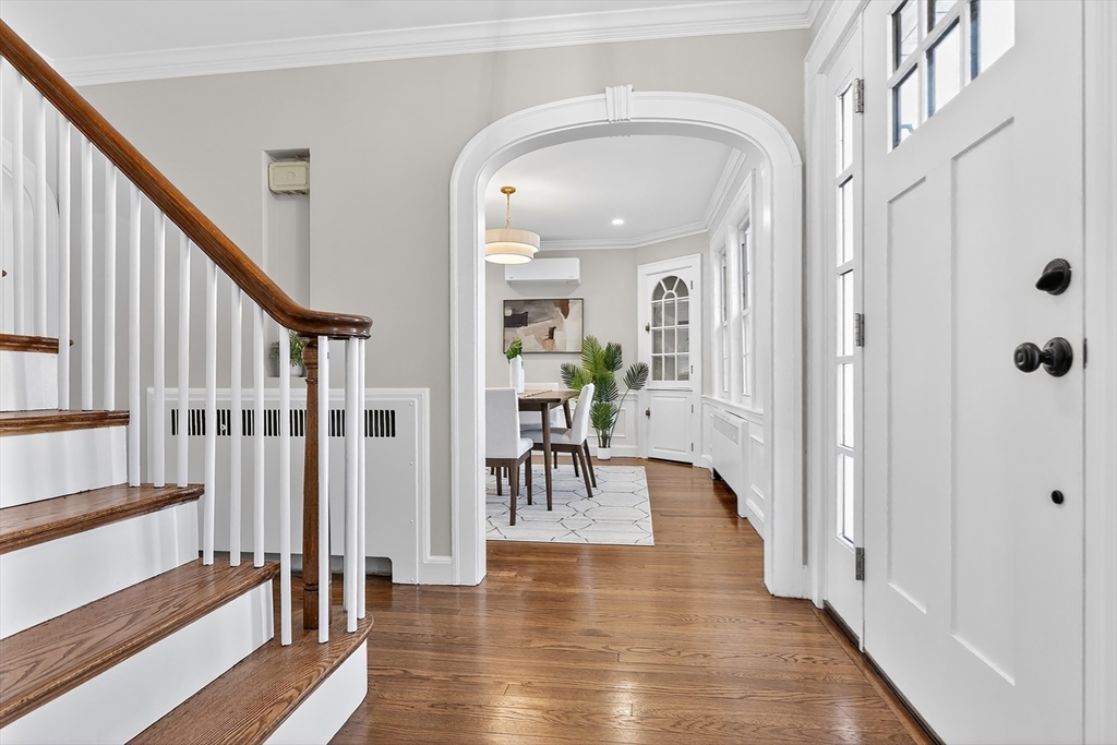 19 Myles Standish Road Boston, MA 02132 - Photo 10 of 31 Gallery Image 10
