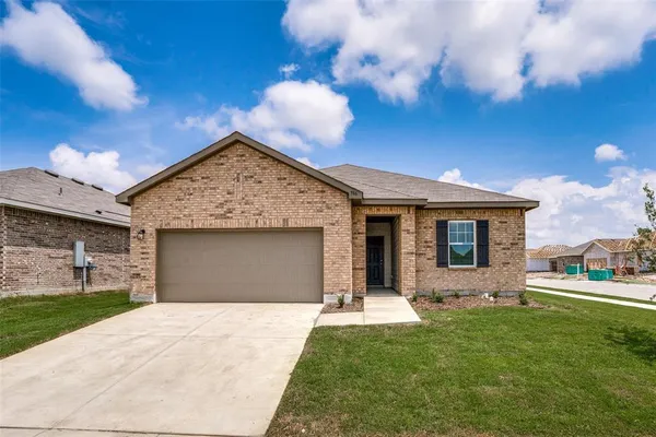 $2,195 | 786 Wilshire Drive, Lavon, TX 75166