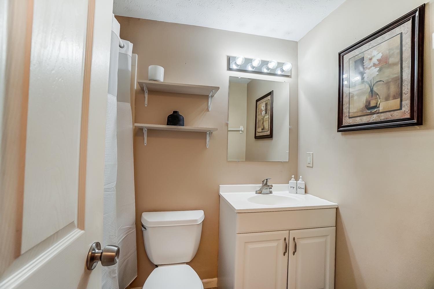 2770 Resor Road Fairfield, OH 45014 - Photo 28 of 48 Gallery Image 28
