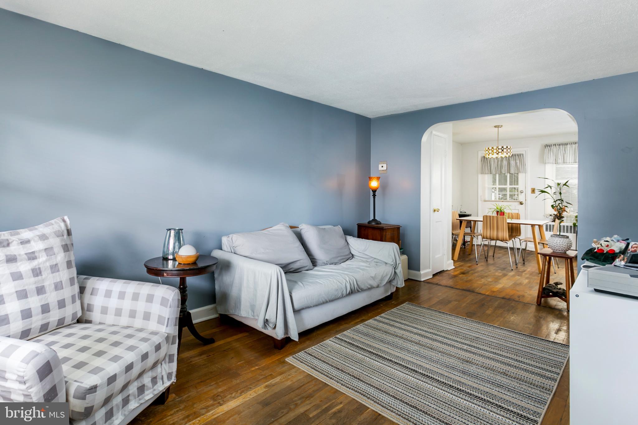 3657 Clarenell Road Baltimore, MD 21229 - Photo 2 of 14 Gallery Image 2