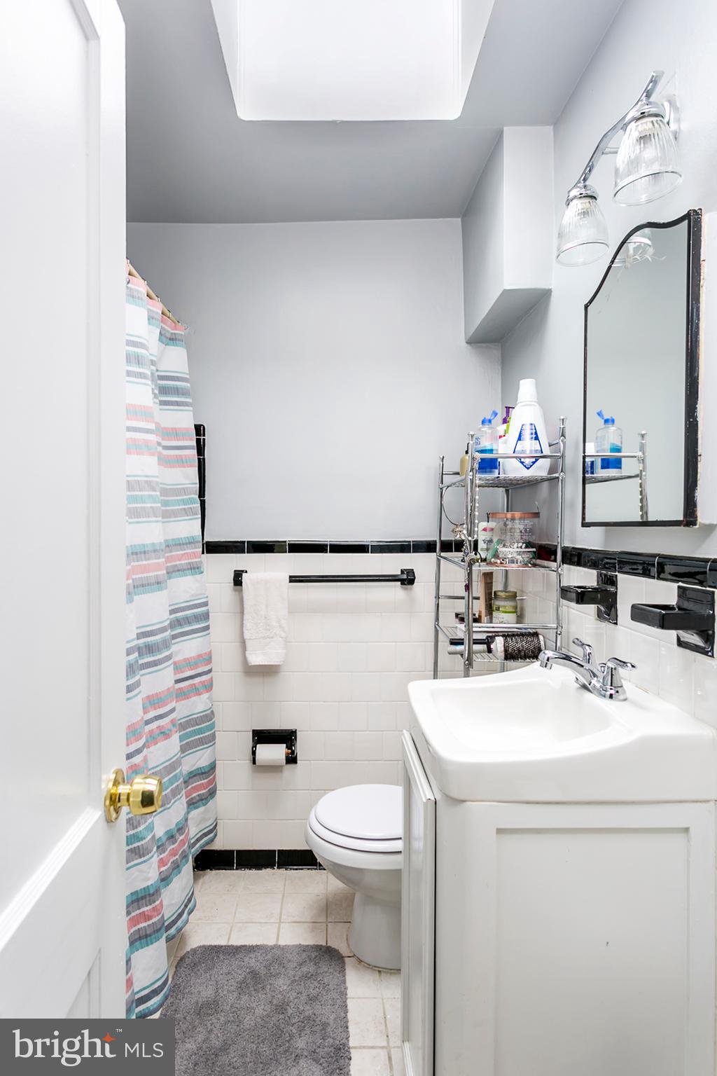 3657 Clarenell Road Baltimore, MD 21229 - Photo 9 of 14 Gallery Image 9