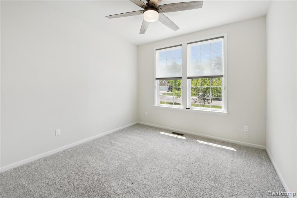 1065 Spring Trail Brighton, MI 48116 - Photo 24 of 61