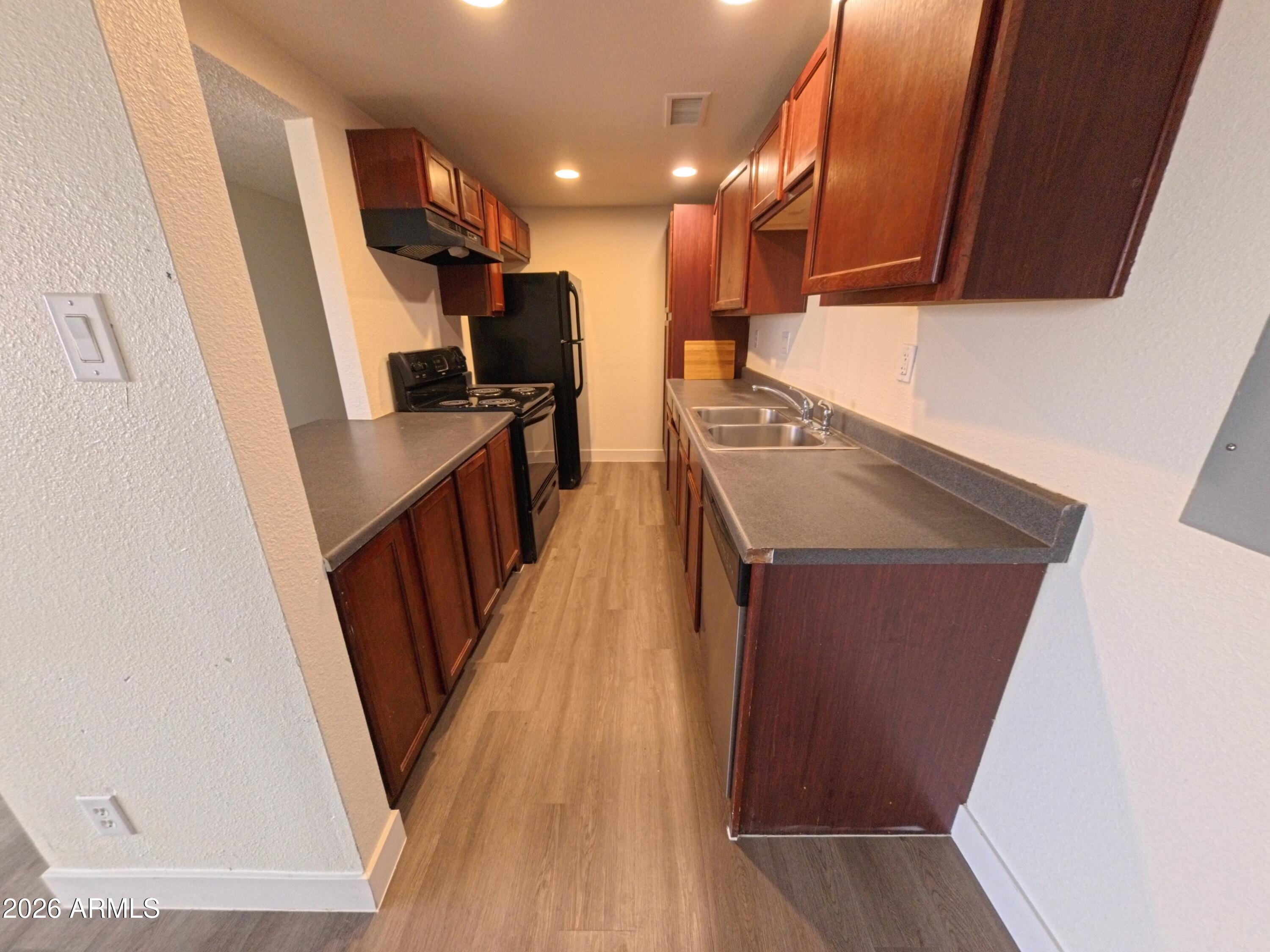 424 West Brown Road, Unit 245 Mesa, AZ 85201 - Photo 7 of 8 IMG_20260504_134739_733_01_13