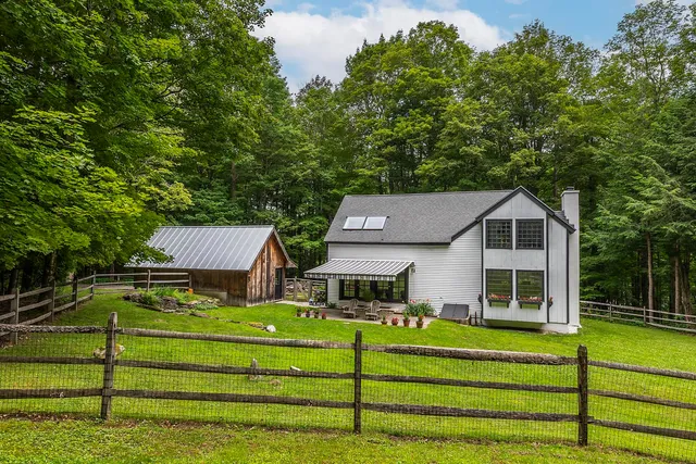 $850,000 | 109 Nichols Hill Lane, Dorset, VT 05251