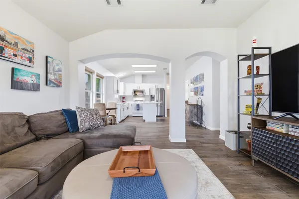 $500,000 | 4500 Destinys Gate Drive, Austin, TX 78727