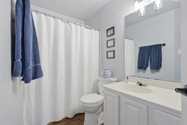 $500,000 | 4500 Destinys Gate Drive, Austin, TX 78727