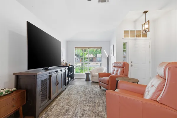 $500,000 | 4500 Destinys Gate Drive, Austin, TX 78727