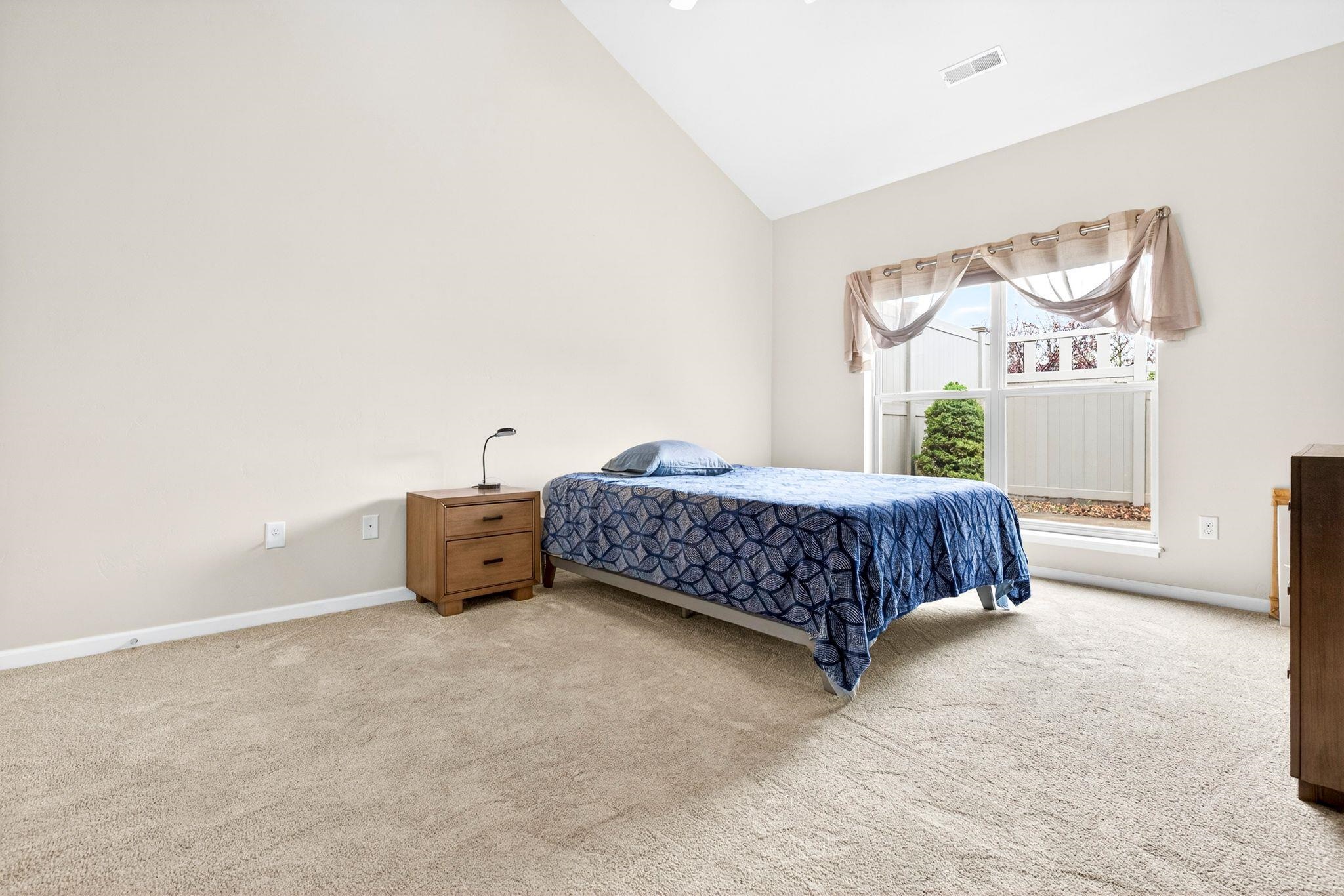 2104 Milestone Drive Appleton, WI 54913 - Photo 13 of 45