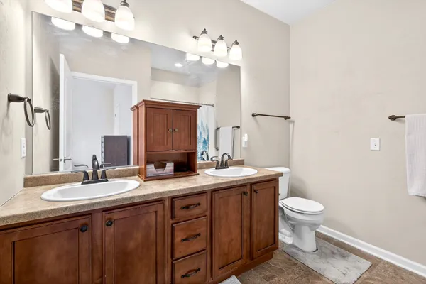 $414,900 | 2104 Milestone Drive, Appleton, WI 54913