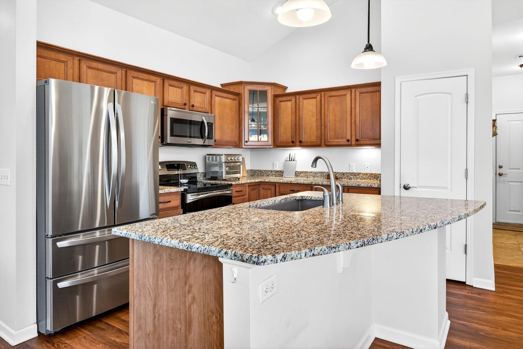 2104 Milestone Drive Appleton, WI 54913 - Photo 8 of 45