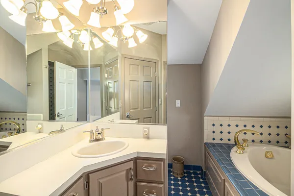 $4,600,000 | 9991 Kaiser Road, Saline, MI 48176